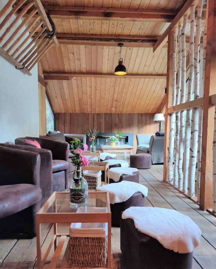 Chalet Hotel Les Blancs Pra Loup Exterior photo