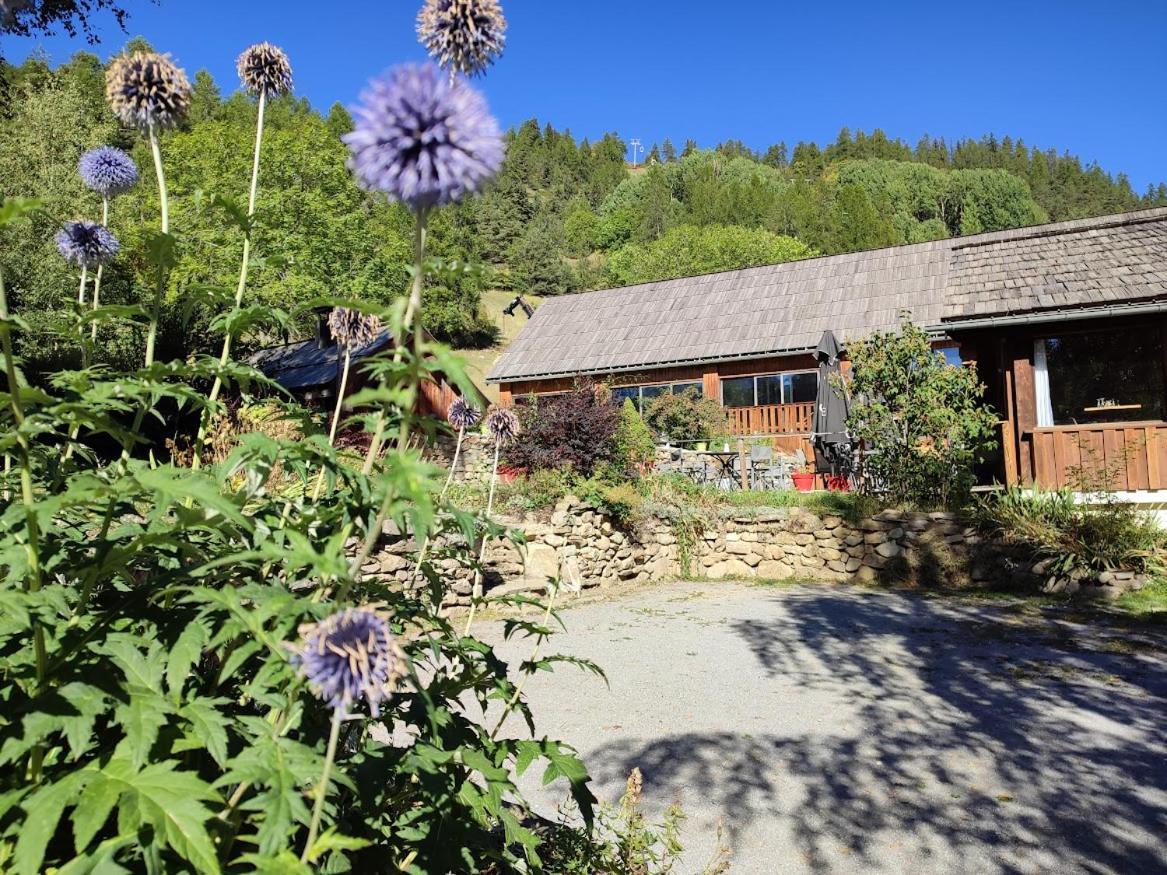 Chalet Hotel Les Blancs Pra Loup Exterior photo