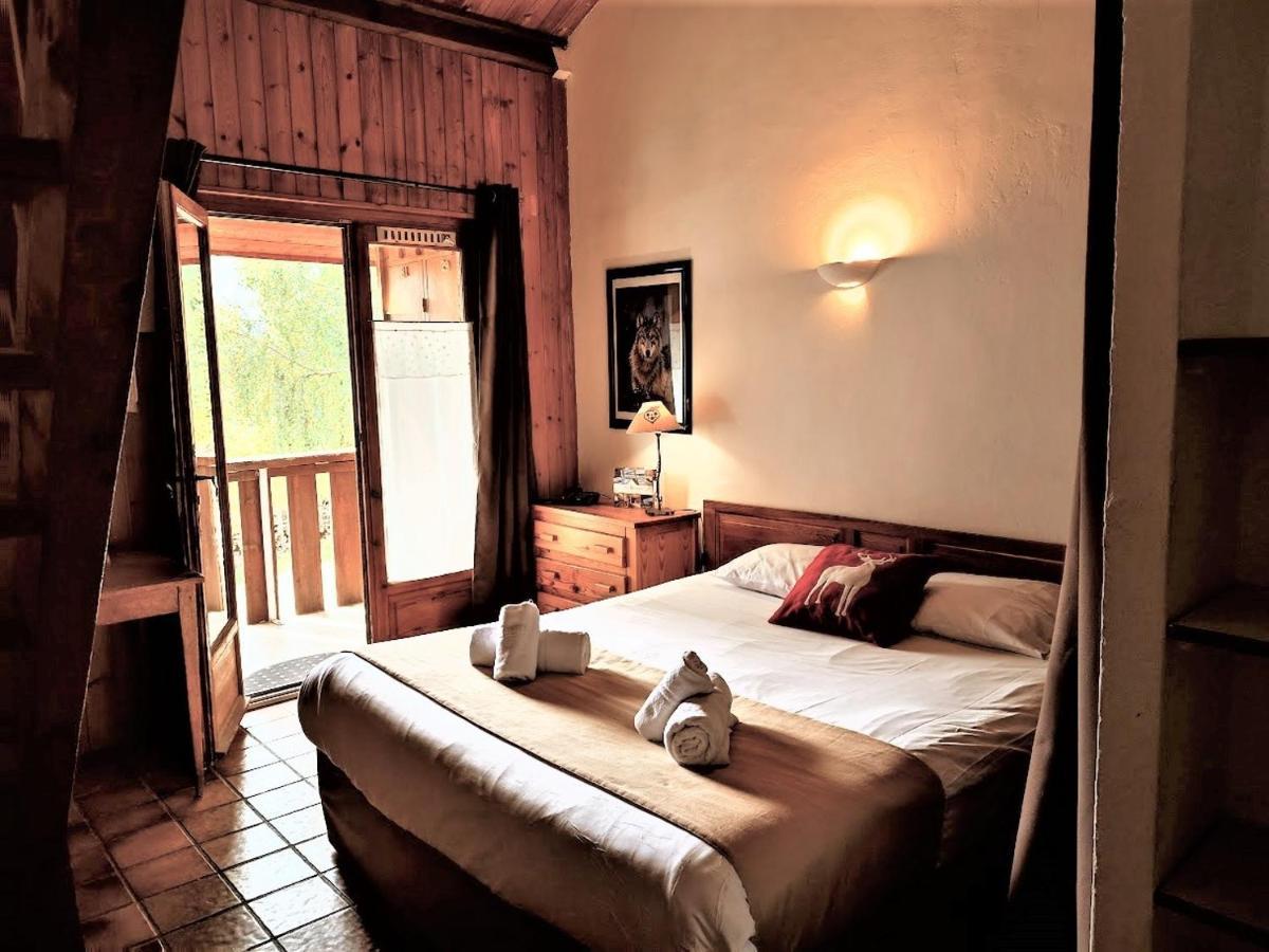 Chalet Hotel Les Blancs Pra Loup Exterior photo